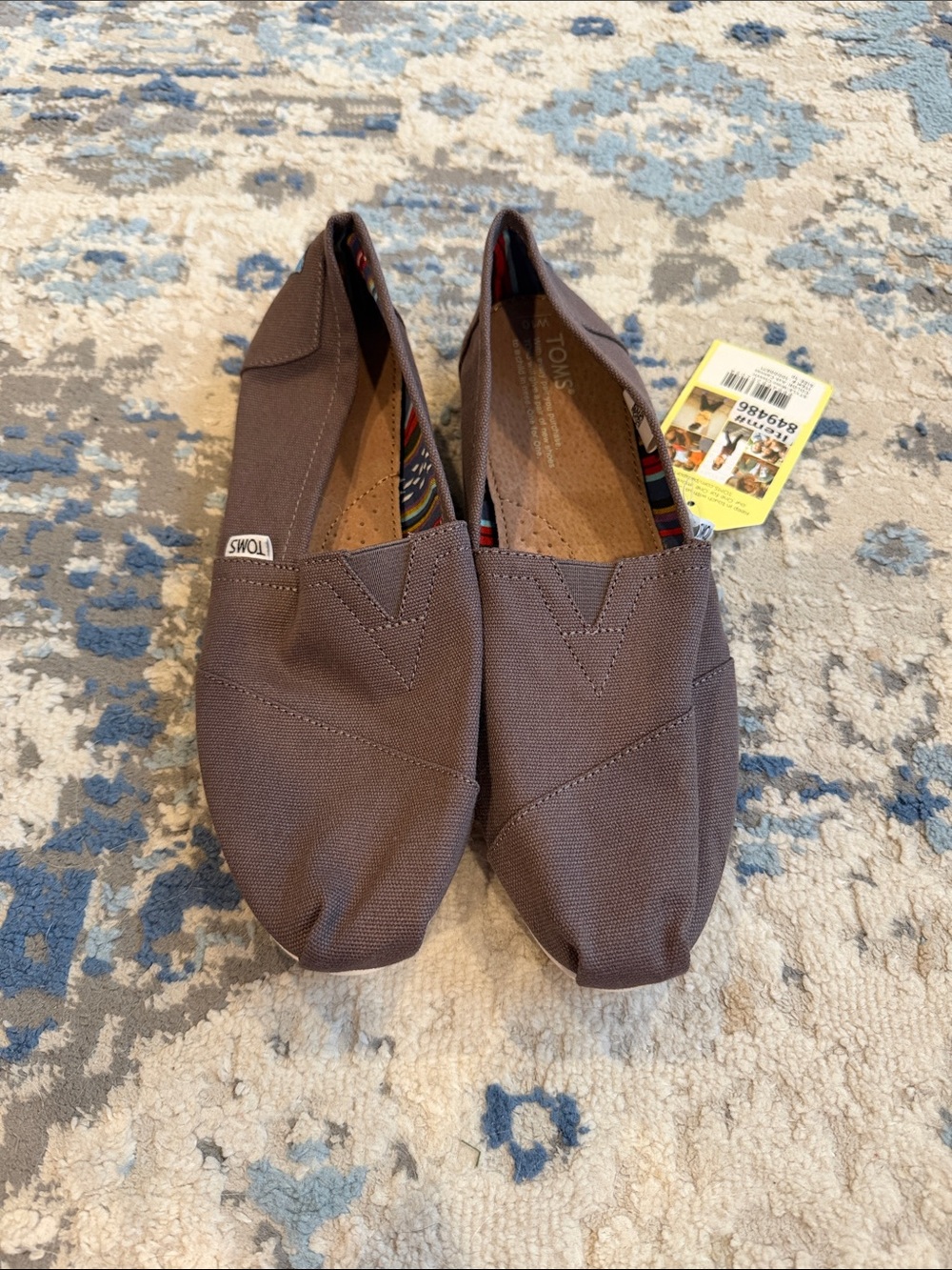 TOMS Men's Canvas Slip-On Shoes - gray